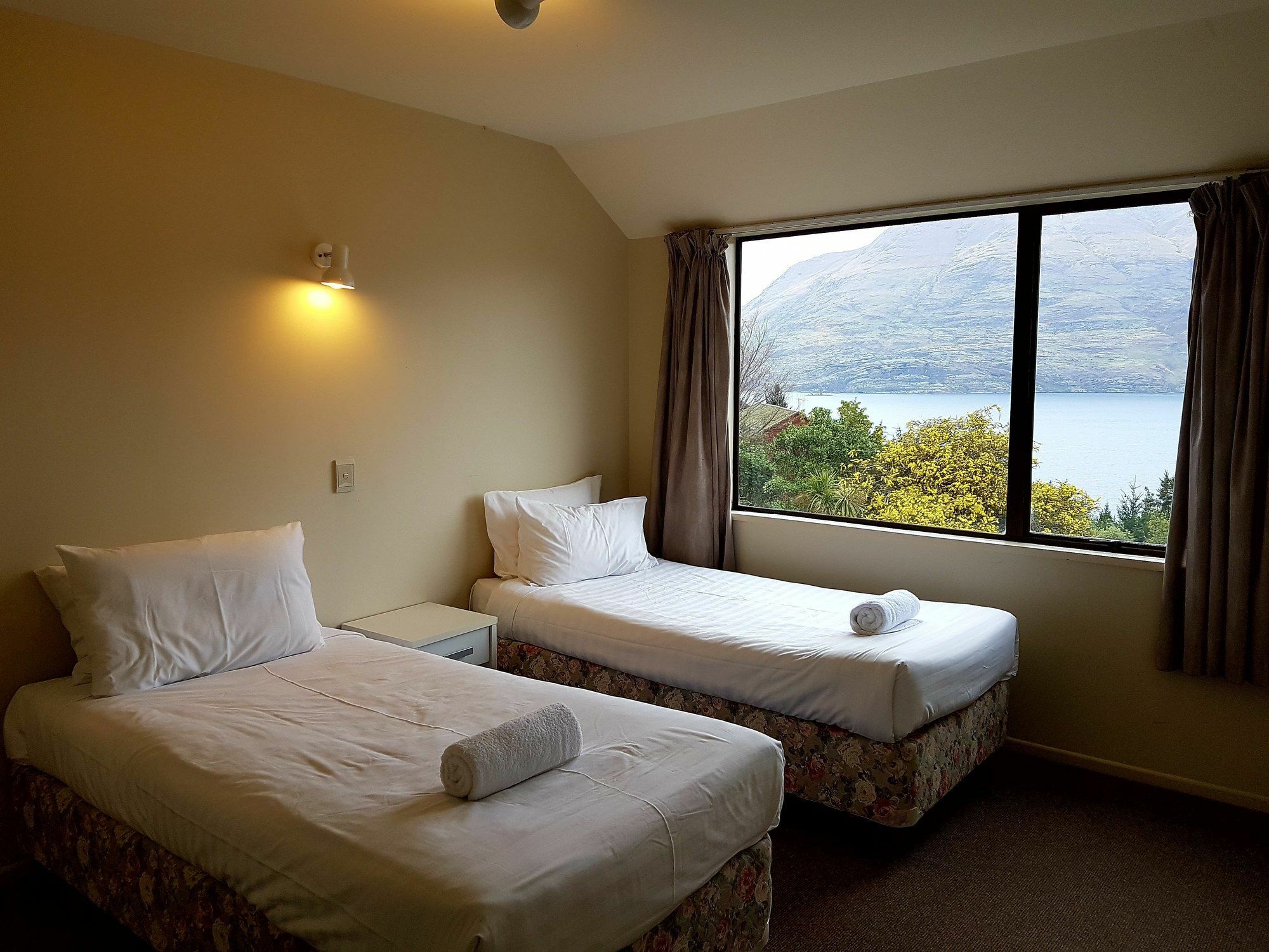 Queenstown Lakeview Holiday Home-5Mins To Town Kültér fotó