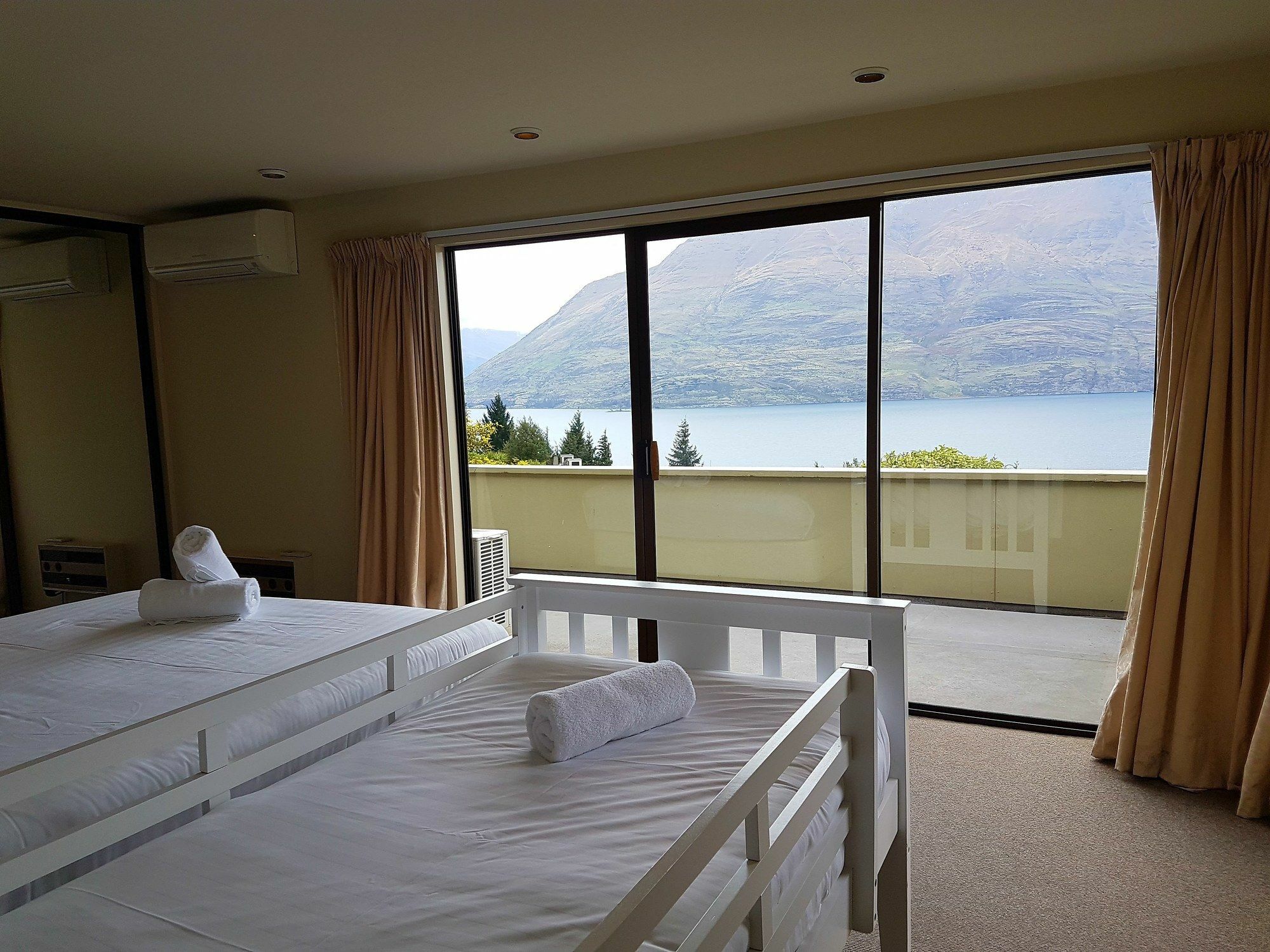 Queenstown Lakeview Holiday Home-5Mins To Town Kültér fotó